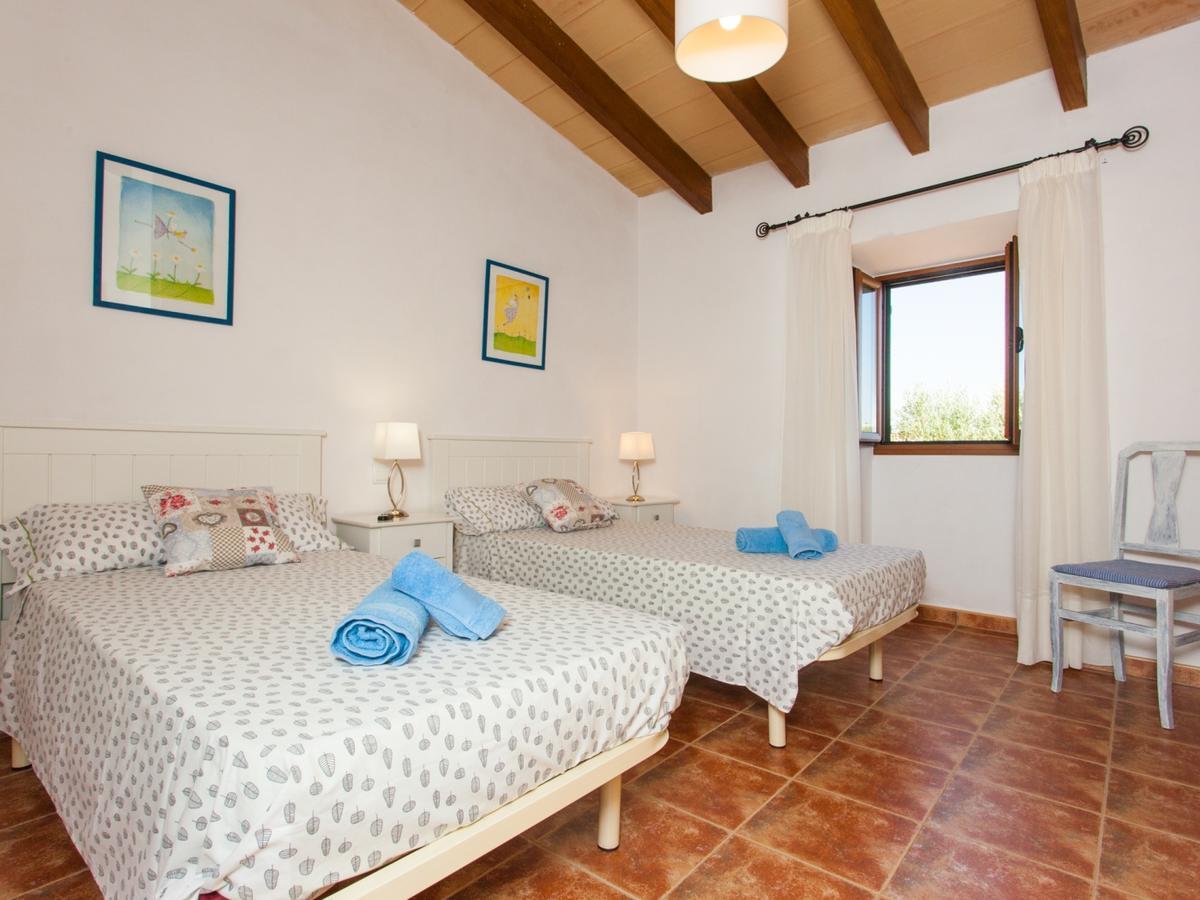 Villa Paula Llombarts Eksteriør billede